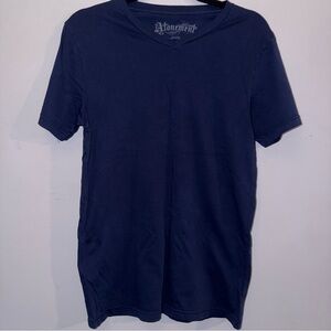 Atonement men’s size small short sleeve shirt blue